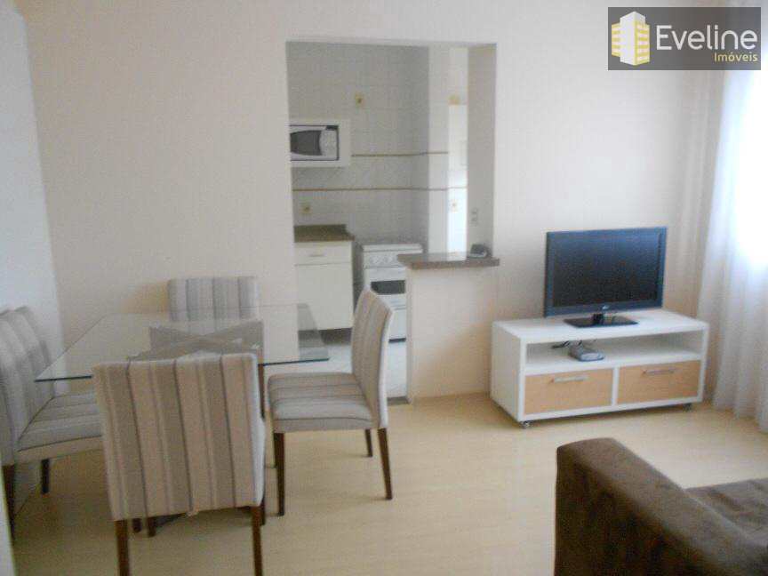 Apartamento em Mogi das Cruzes, no bairro Vila Oliveira