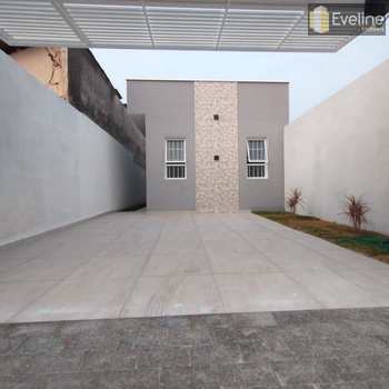 Casa em Mogi das Cruzes, bairro Vila Industrial