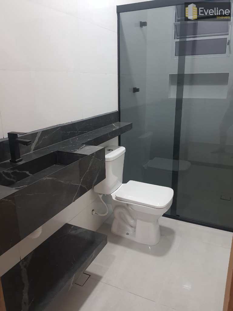 Casa em Mogi das Cruzes, no bairro Vila Industrial