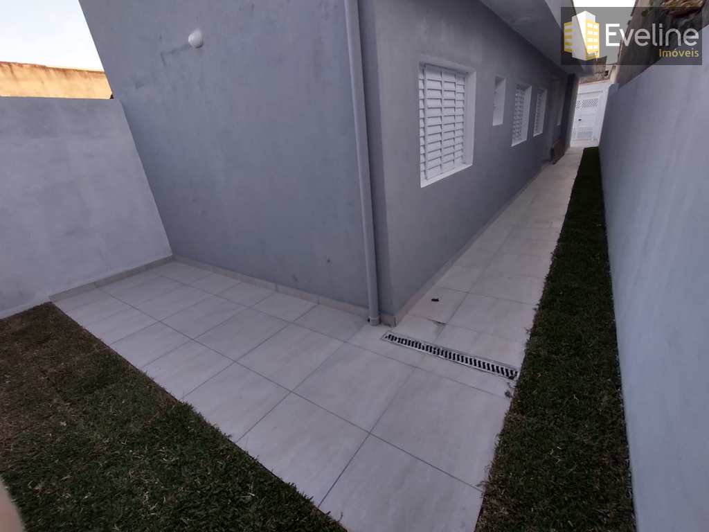 Casa em Mogi das Cruzes, no bairro Vila Industrial