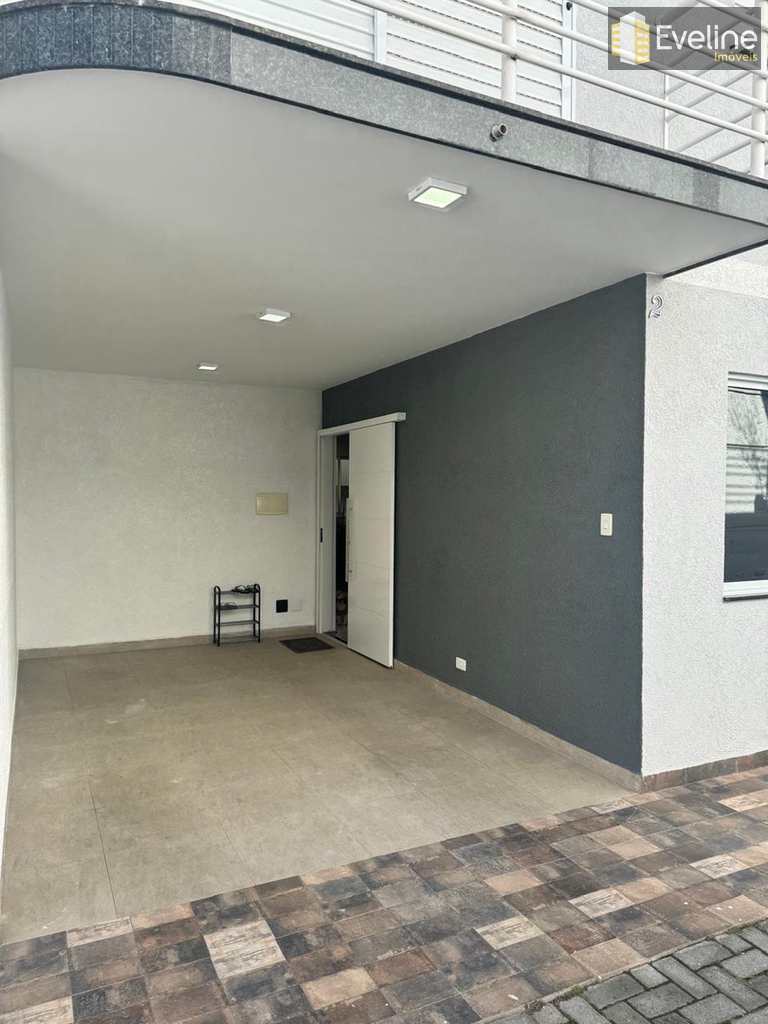 Casa de Condomínio em Mogi das Cruzes, no bairro Vila Oliveira