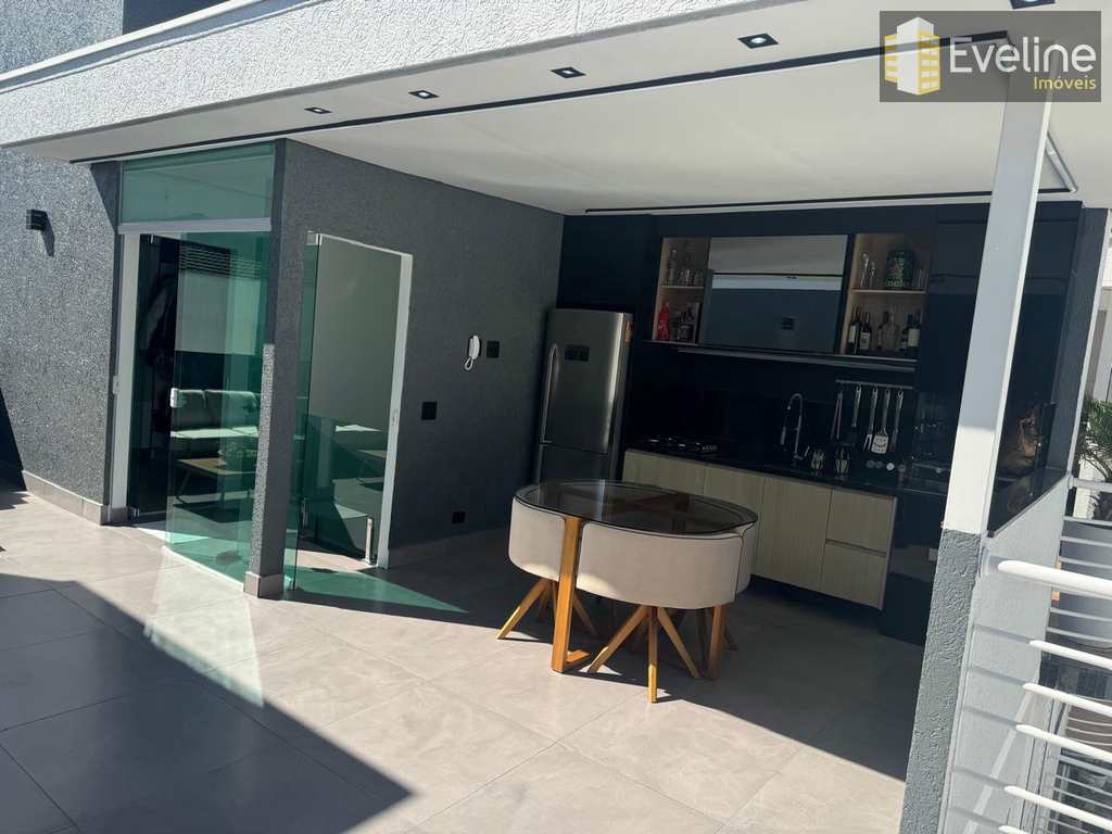 Casa de Condomínio em Mogi das Cruzes, no bairro Vila Oliveira