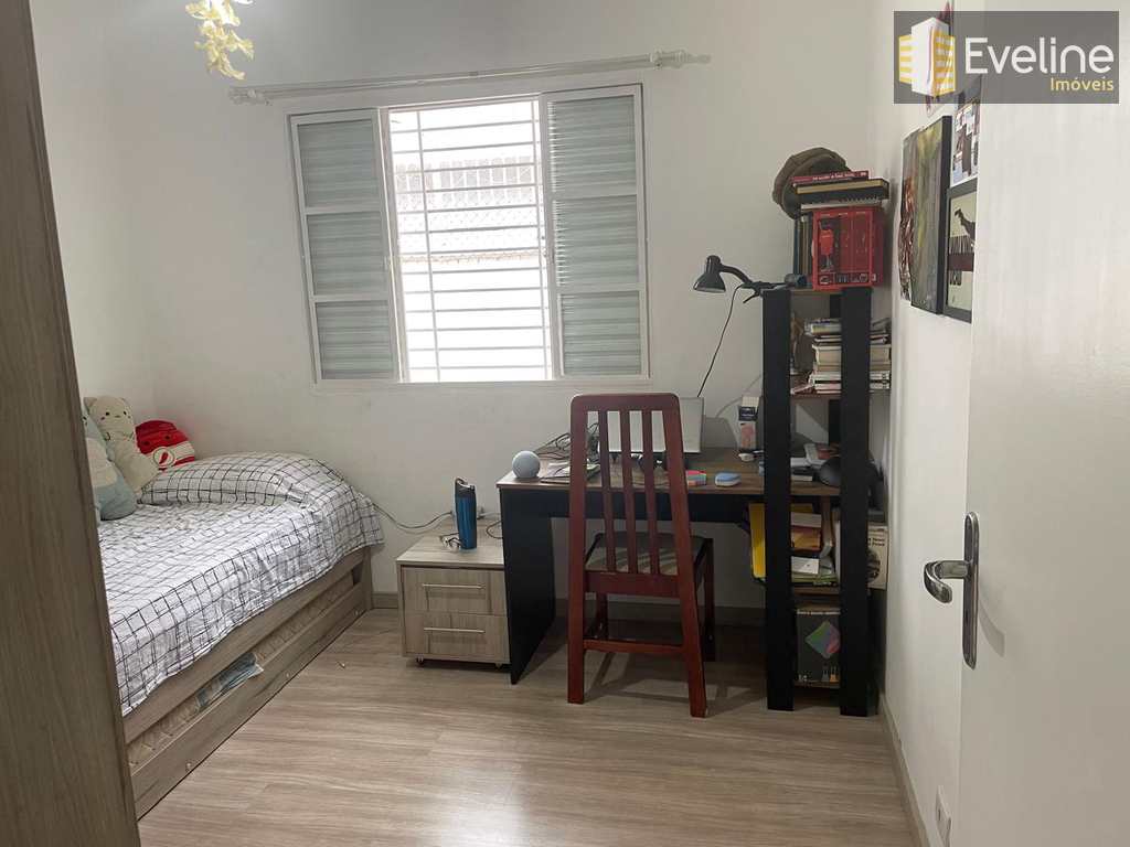 Casa em Mogi das Cruzes, no bairro Vila Oliveira