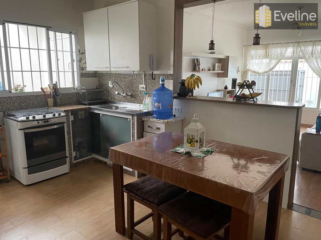 Casa em Mogi das Cruzes, no bairro Vila Oliveira