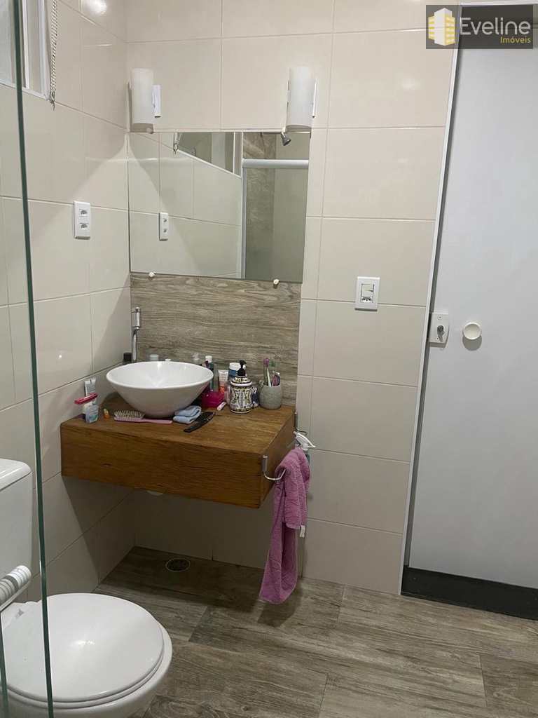 Casa em Mogi das Cruzes, no bairro Vila Oliveira