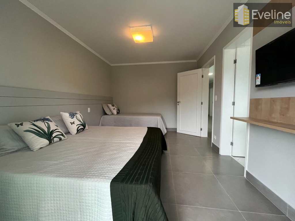 Casa em Bertioga, no bairro Riviera