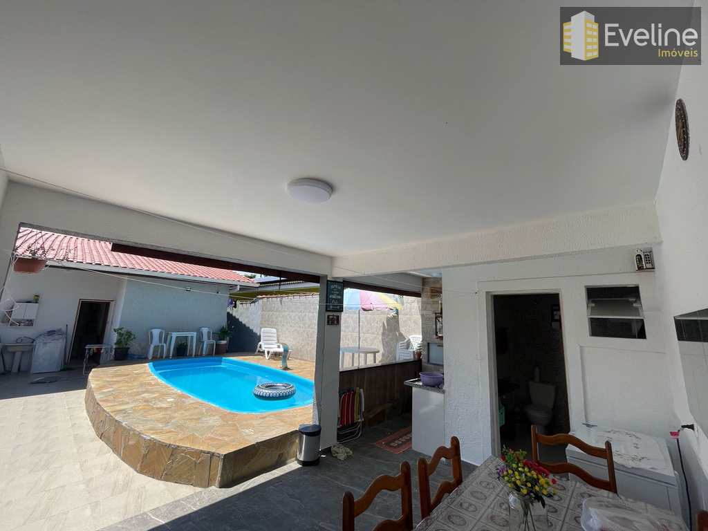 Casa em Bertioga, no bairro Vista Linda