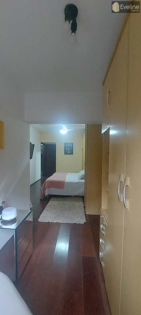 Casa em Mogi das Cruzes, no bairro Vila Suissa