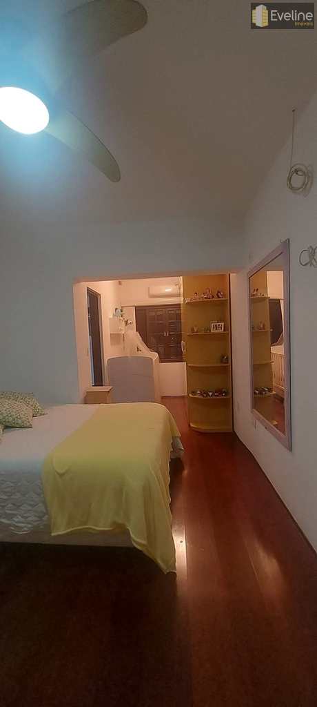Casa em Mogi das Cruzes, no bairro Vila Suissa