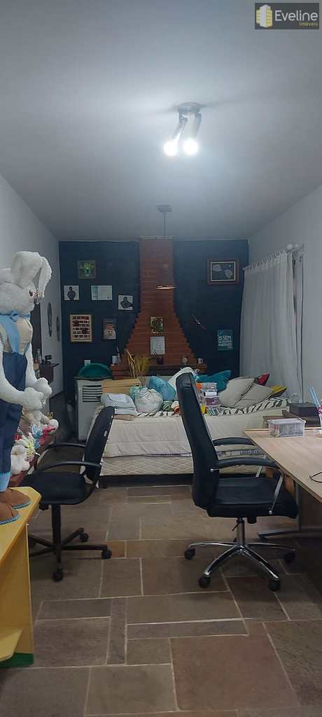 Casa em Mogi das Cruzes, no bairro Vila Suissa