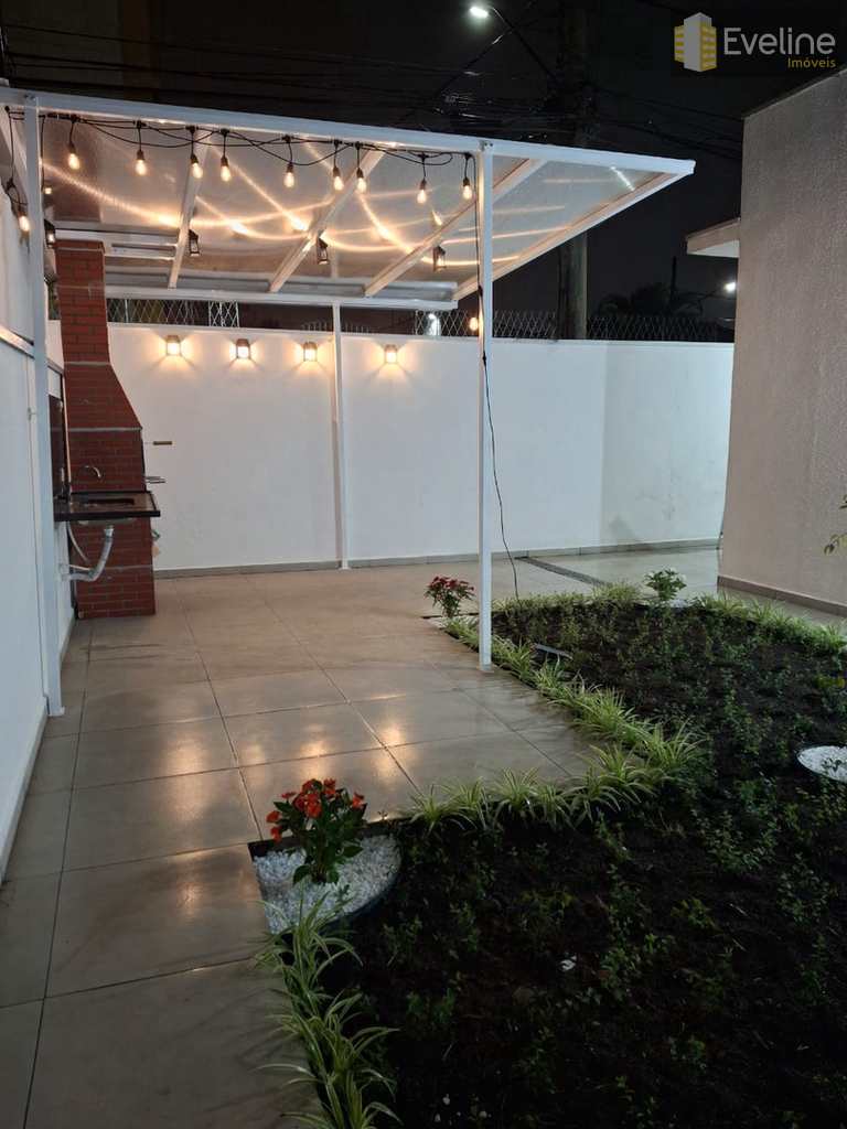 Casa em Mogi das Cruzes, no bairro Vila Oliveira