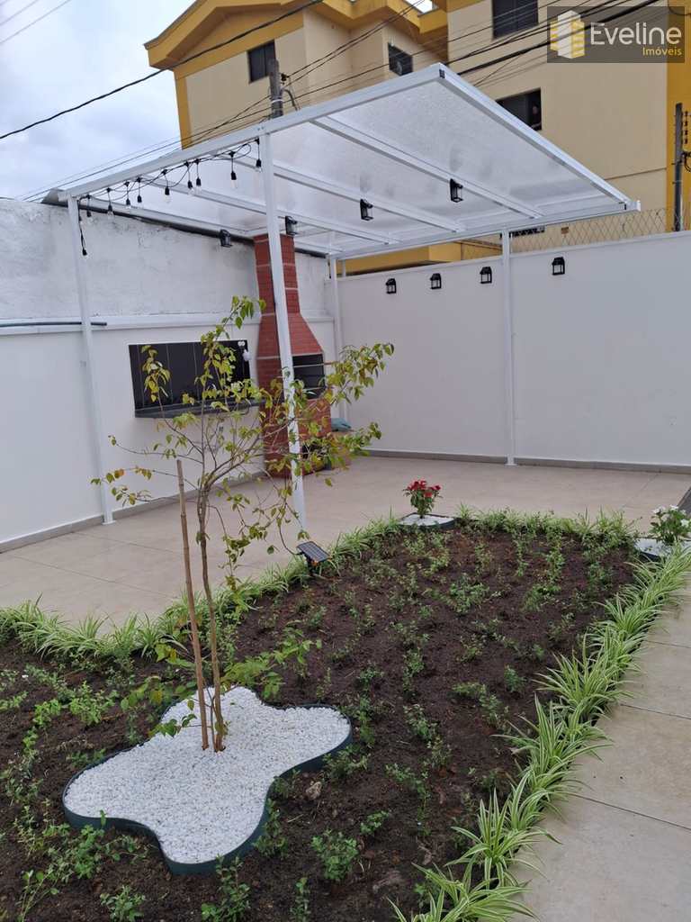 Casa em Mogi das Cruzes, no bairro Vila Oliveira