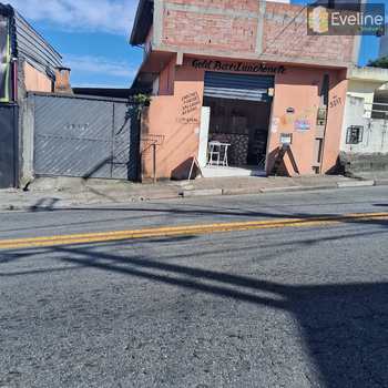 Casa Comercial em Mogi das Cruzes, bairro Vila Vitória