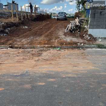 Terreno em Mogi das Cruzes, bairro Vila Suissa