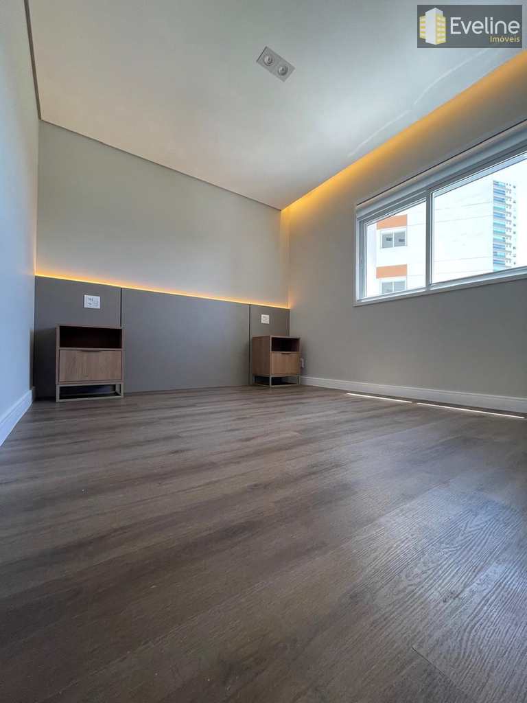 Apartamento em Mogi das Cruzes, no bairro Vila Mogilar
