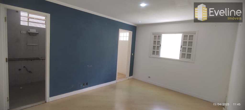 Casa em Mogi das Cruzes, no bairro Vila Oliveira