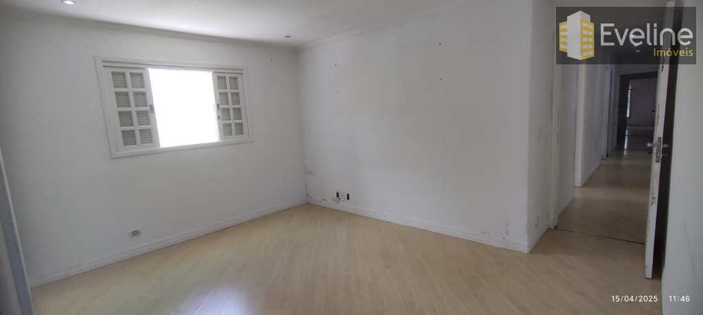 Casa em Mogi das Cruzes, no bairro Vila Oliveira