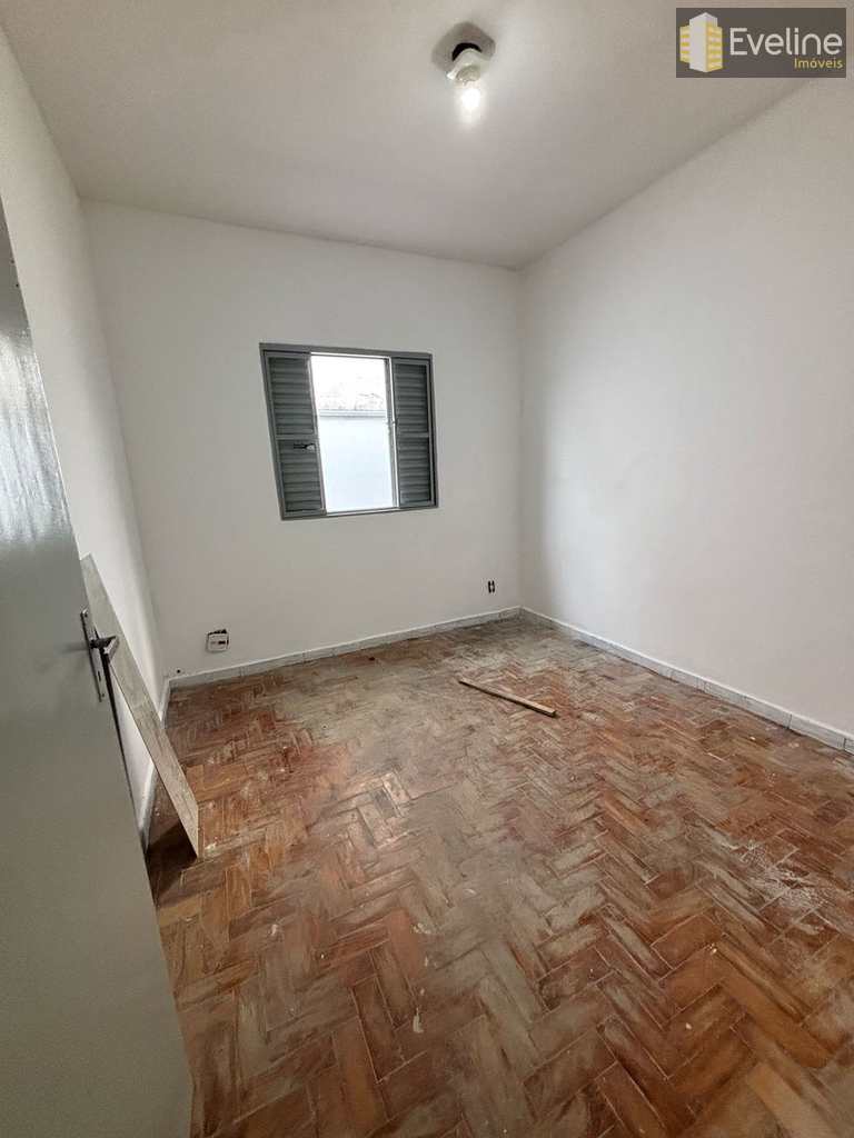 Casa em Mogi das Cruzes, no bairro Vila Suissa