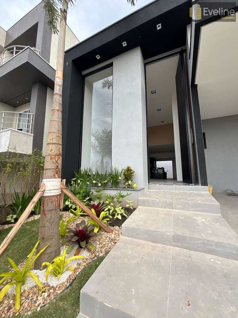 Casa de Condomínio em Mogi das Cruzes, no bairro Cézar de Souza
