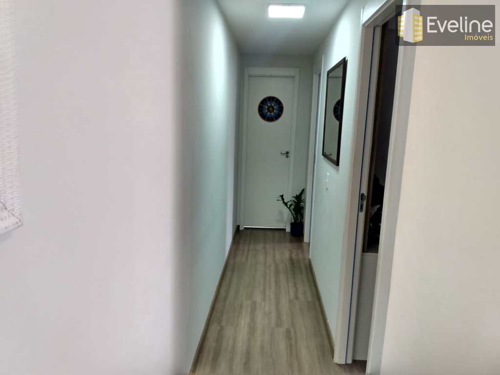 Apartamento em Mogi das Cruzes, no bairro Jardim Veneza