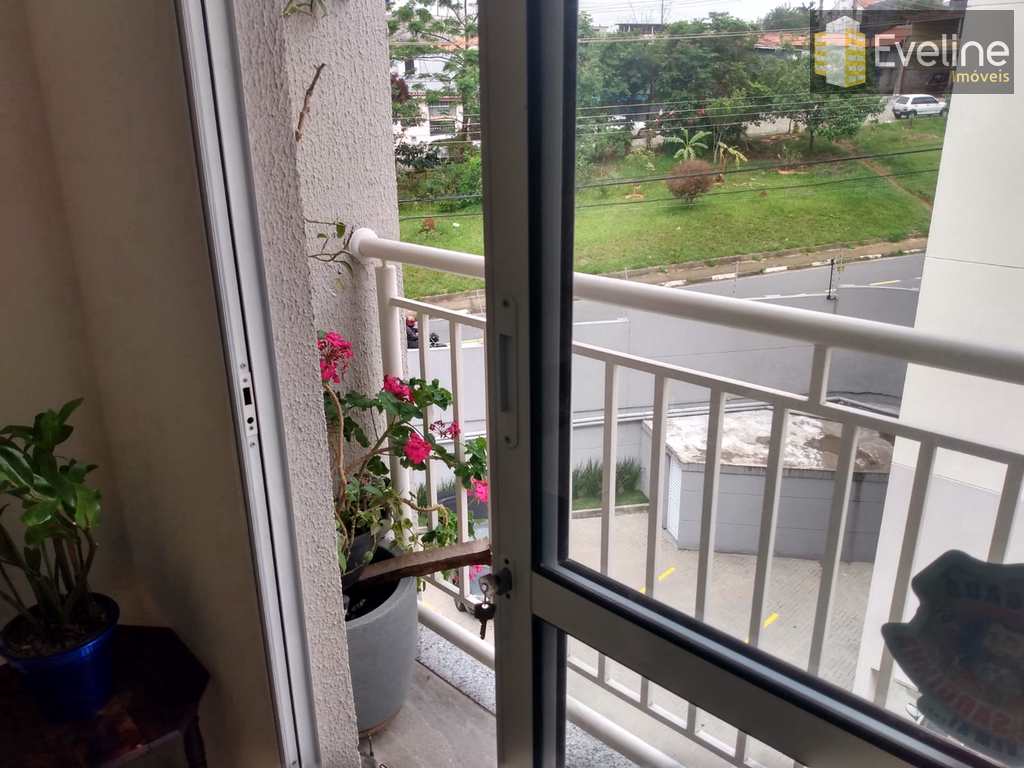 Apartamento em Mogi das Cruzes, no bairro Jardim Veneza