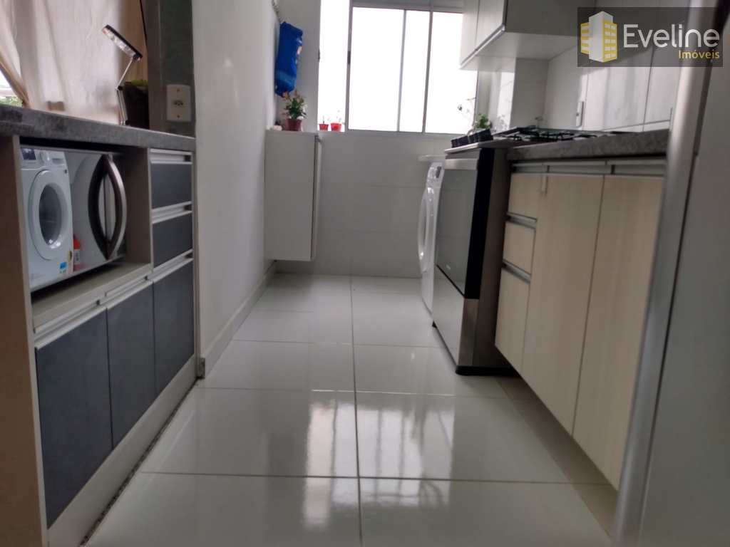 Apartamento em Mogi das Cruzes, no bairro Jardim Veneza