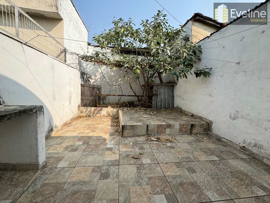 Casa em Mogi das Cruzes, no bairro Vila Lavínia