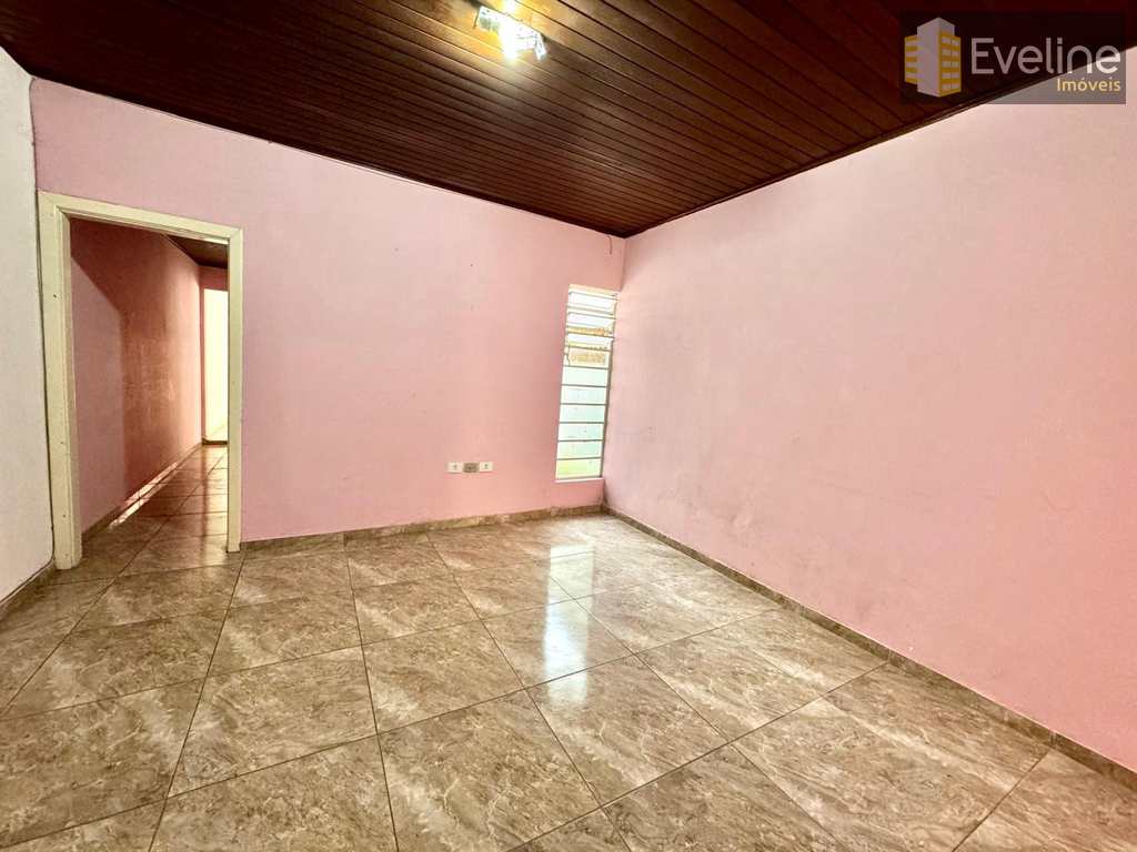 Casa em Mogi das Cruzes, no bairro Vila Lavínia