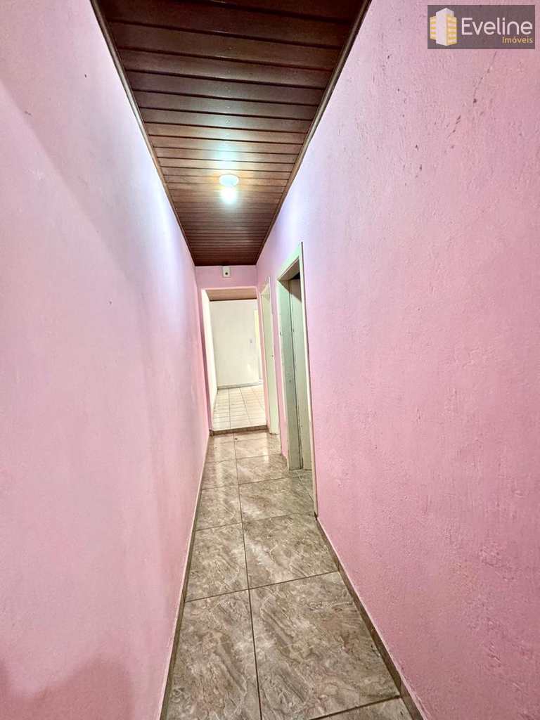 Casa em Mogi das Cruzes, no bairro Vila Lavínia