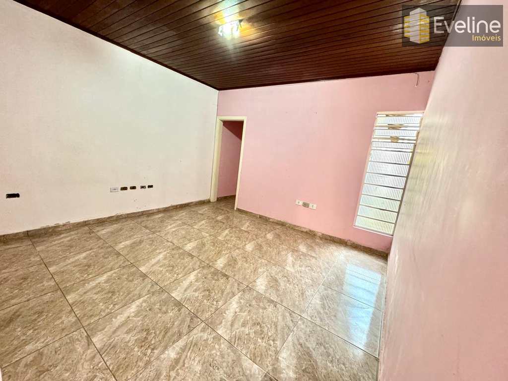 Casa em Mogi das Cruzes, no bairro Vila Lavínia