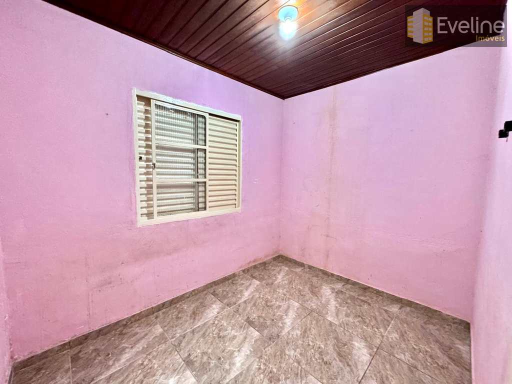 Casa em Mogi das Cruzes, no bairro Vila Lavínia