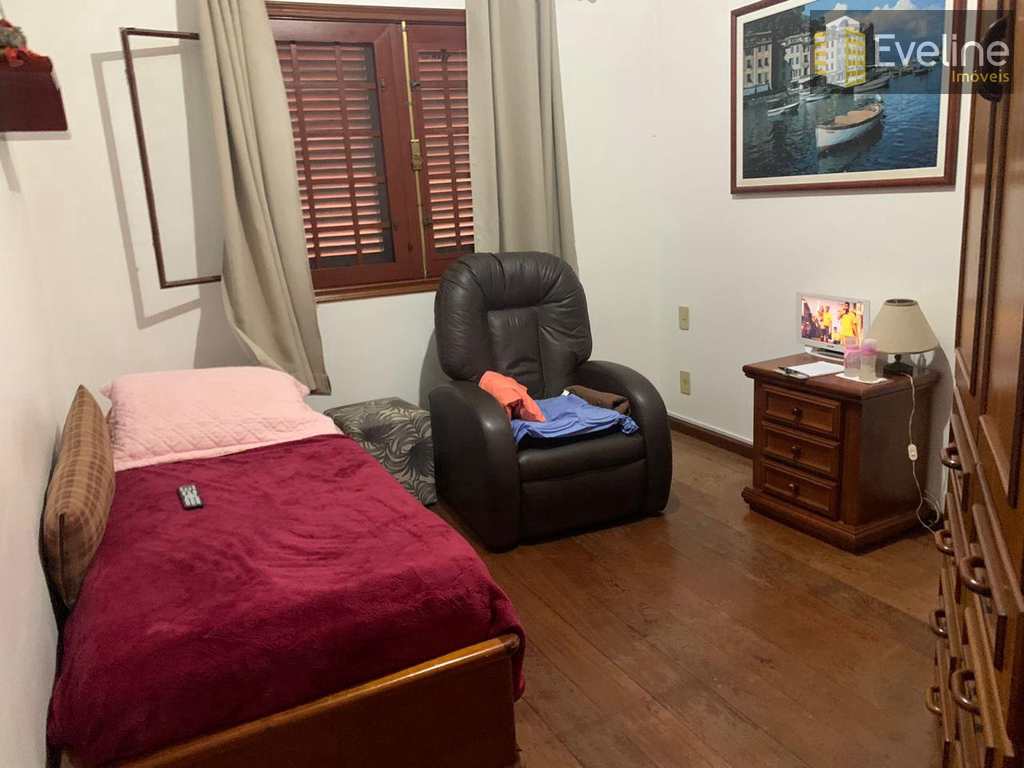Casa em Mogi das Cruzes, no bairro Vila Suissa