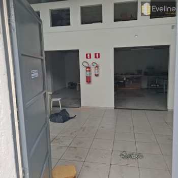 Galpão em Mogi das Cruzes, bairro Vila Rubens
