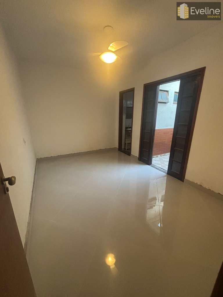 Casa em Mogi das Cruzes, no bairro Jardim São Pedro