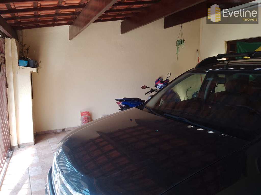 Casa em Mogi das Cruzes, no bairro Vila Suissa