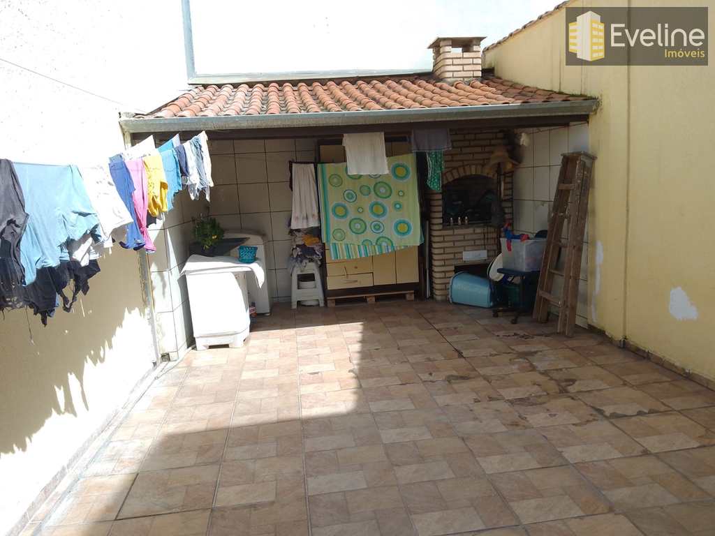 Casa em Mogi das Cruzes, no bairro Vila Suissa