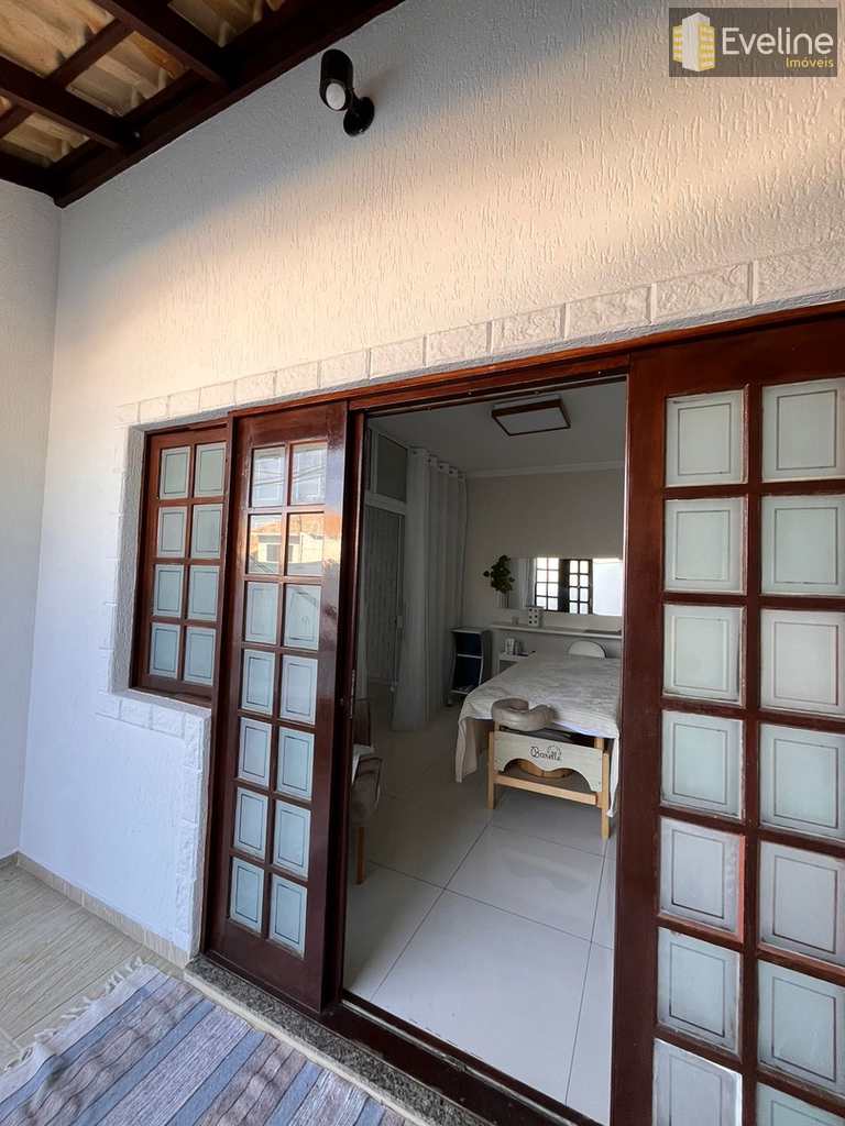 Casa em Mogi das Cruzes, no bairro Vila Suissa