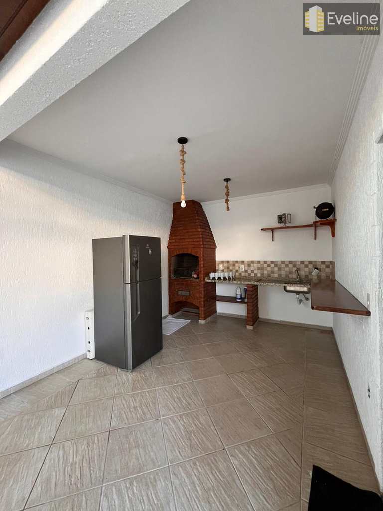 Casa em Mogi das Cruzes, no bairro Vila Suissa
