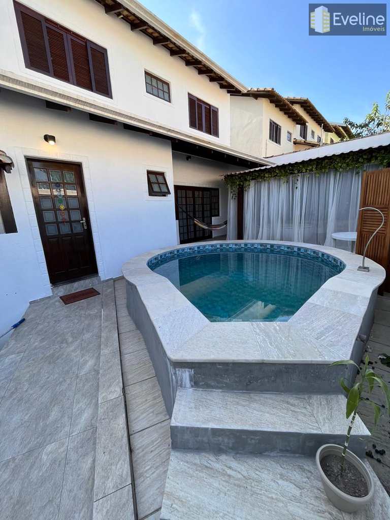 Casa em Mogi das Cruzes, no bairro Vila Suissa