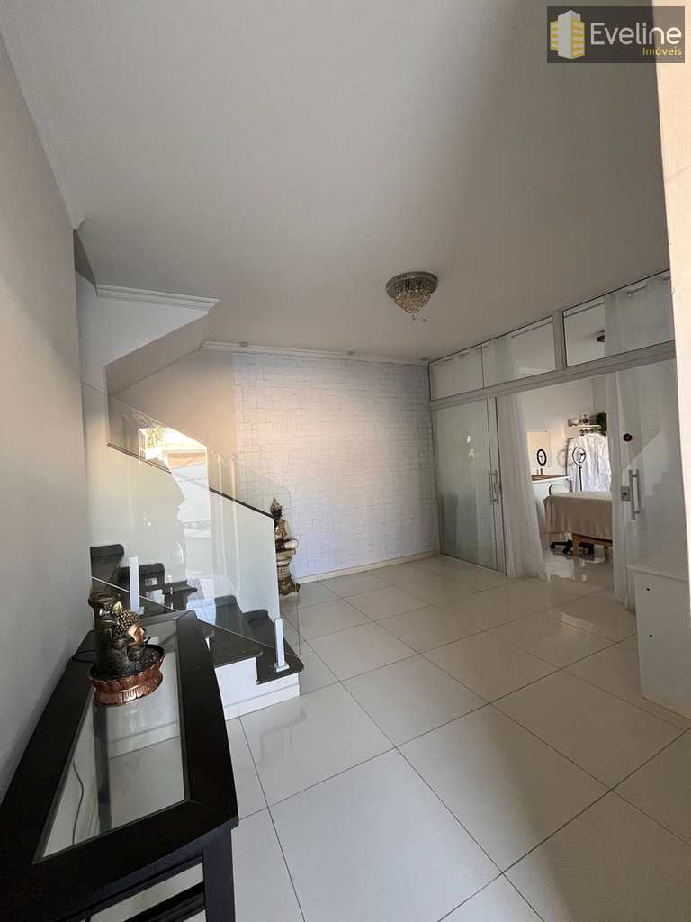 Casa em Mogi das Cruzes, no bairro Vila Suissa