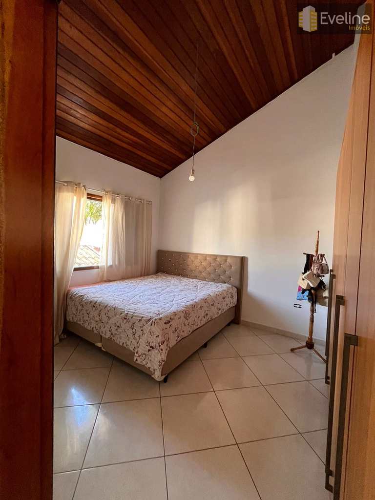 Casa em Mogi das Cruzes, no bairro Vila Suissa