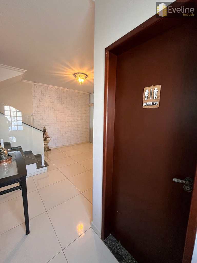 Casa em Mogi das Cruzes, no bairro Vila Suissa