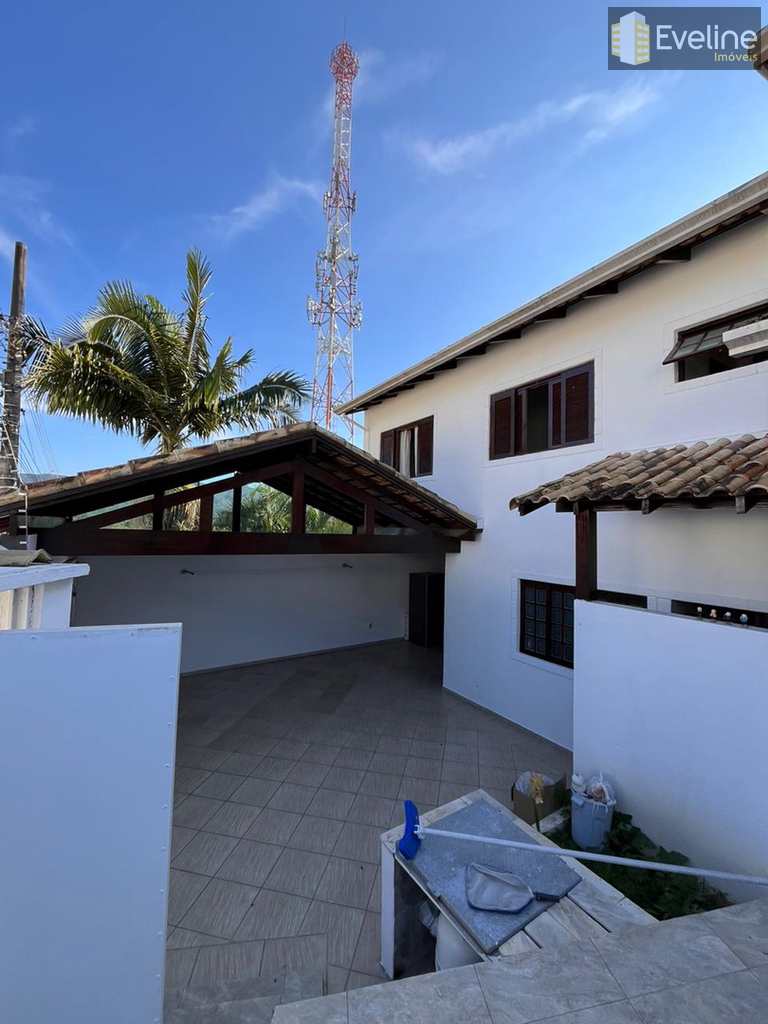 Casa em Mogi das Cruzes, no bairro Vila Suissa