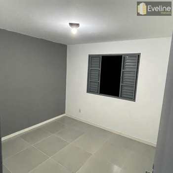 Apartamento em Poá, bairro Água Vermelha