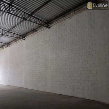 Galpão em Mogi das Cruzes, bairro Vila Brasileira