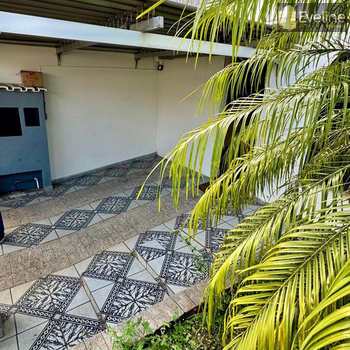 Casa em Mogi das Cruzes, bairro Vila Oliveira