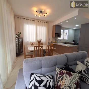 Casa de Condomínio em Mogi das Cruzes, bairro Cesar de Souza