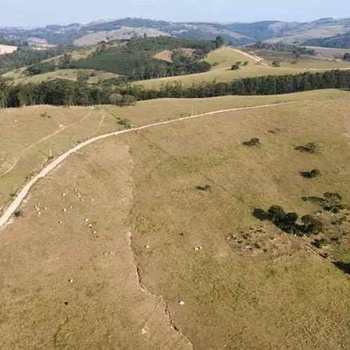 Fazenda em Pilar do Sul, bairro Zona Rural