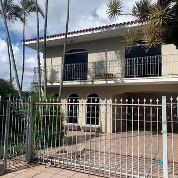 Casa em Piedade, bairro Guatambu