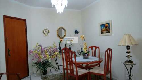 Apartamento, código 637 em Praia Grande, bairro Aviação